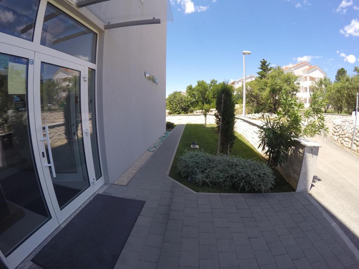 Vila Novak Novalja Exteriér fotografie