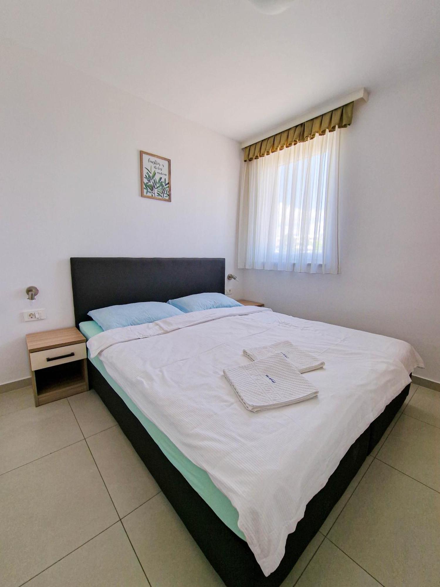 Vila Novak Novalja Exteriér fotografie